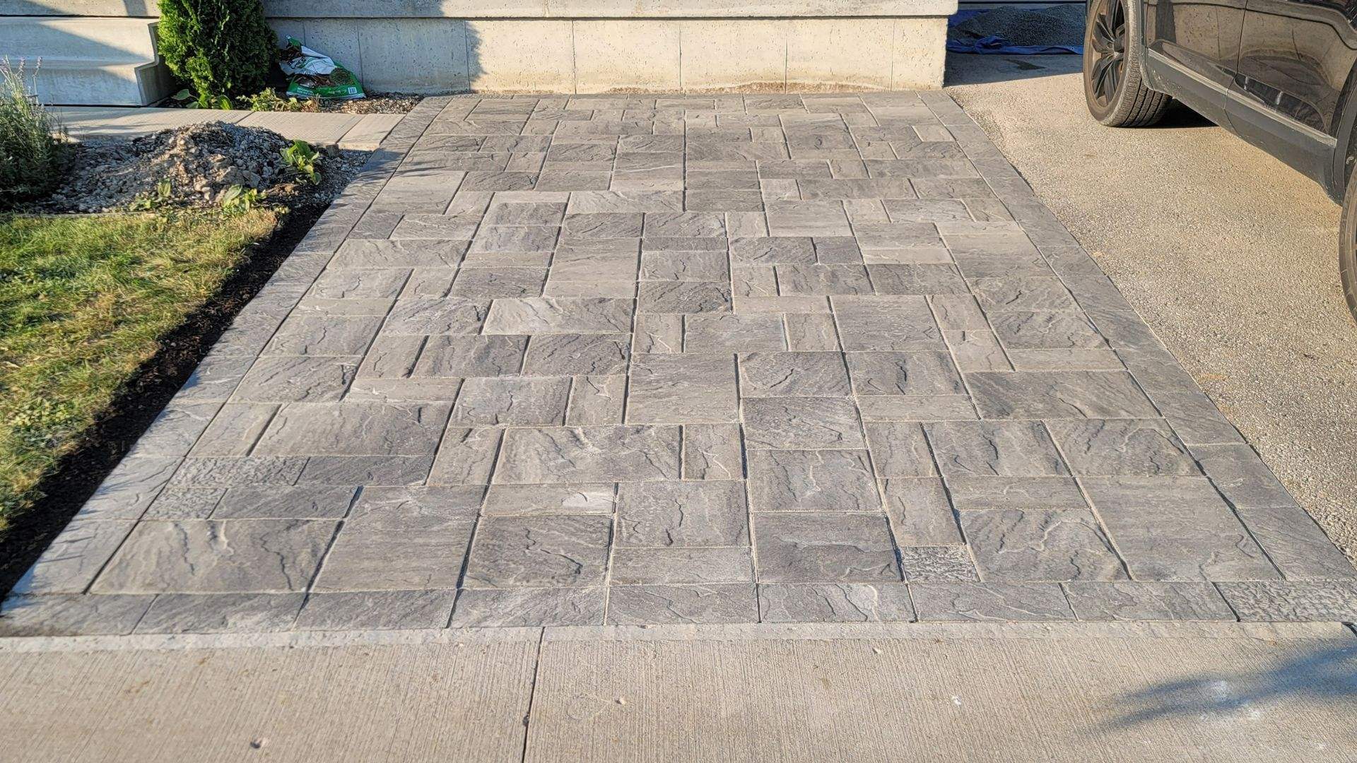 Outdoor living renovation by JB Renovations, project photo 6